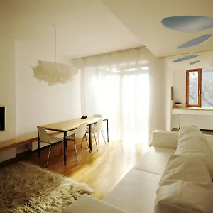 architectural-city-loft-apartment.sofiahotelsbg.com/